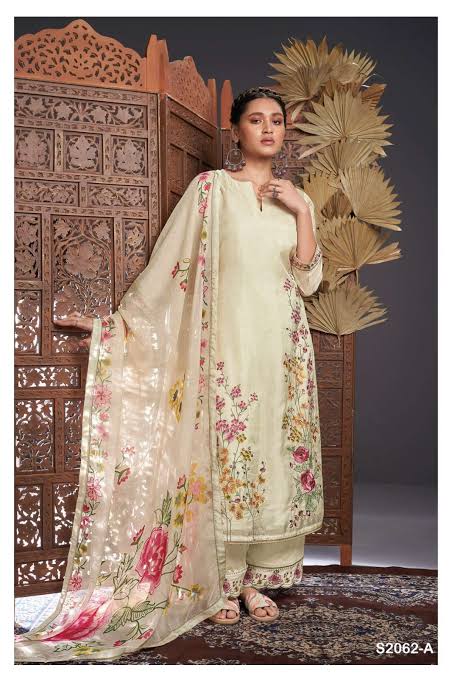 Traditional ladies suit and Anarkali collection at Riti Riwaz ethnic wear store Raja Bazar Patna